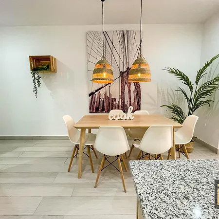 Atarazanas Centro Apartment Malaga Exterior photo