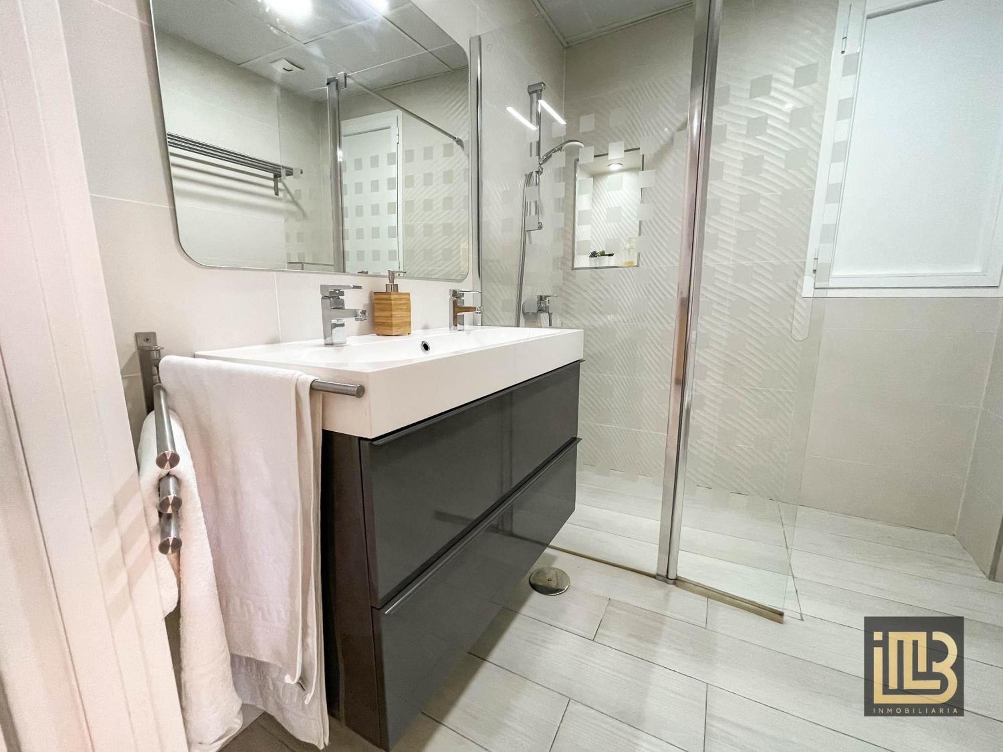 Atarazanas Centro Apartament